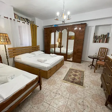 Great Wall Guest house Gjirokaster