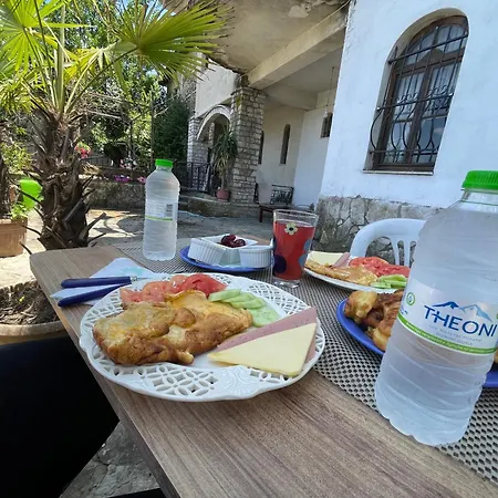 Great Wall 3* Gjirokastër