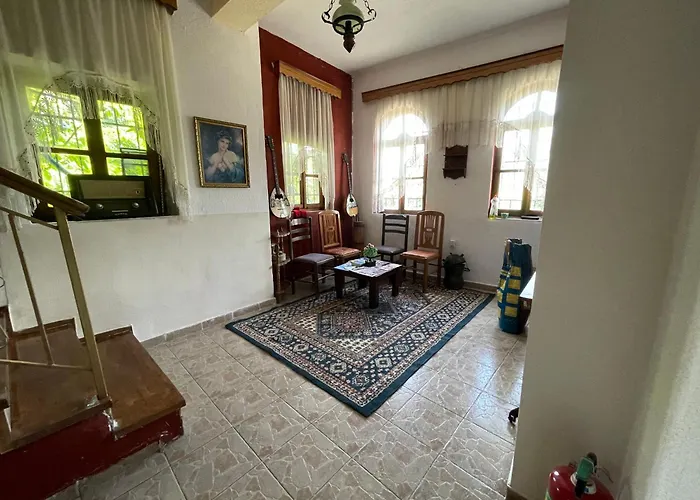 Pensión Great Wall 3*